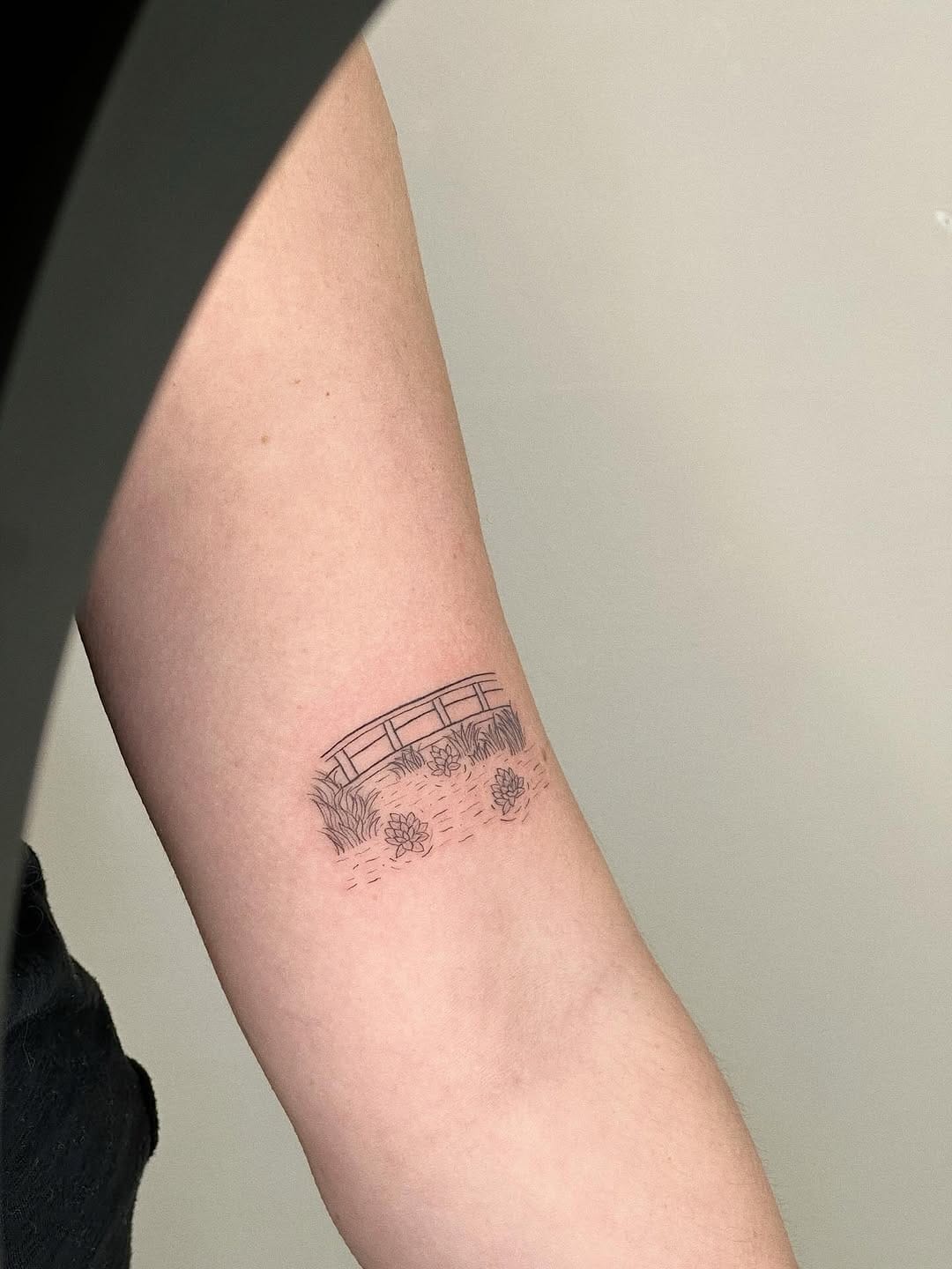 Post 7 by Sam ⊹ Souvenir Tattoos ⊹ on Instagram (carousel)