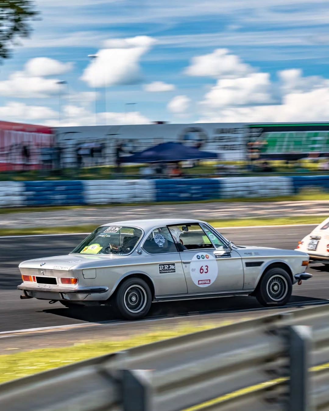 Post 3 by BMW PELRAS TOULOUSE on Instagram (carousel)