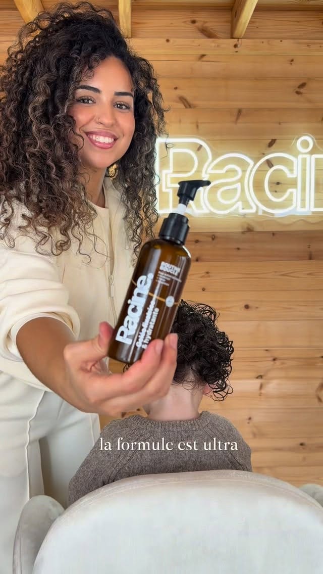 Post 4 by Racine-cosmetics on Instagram (video)