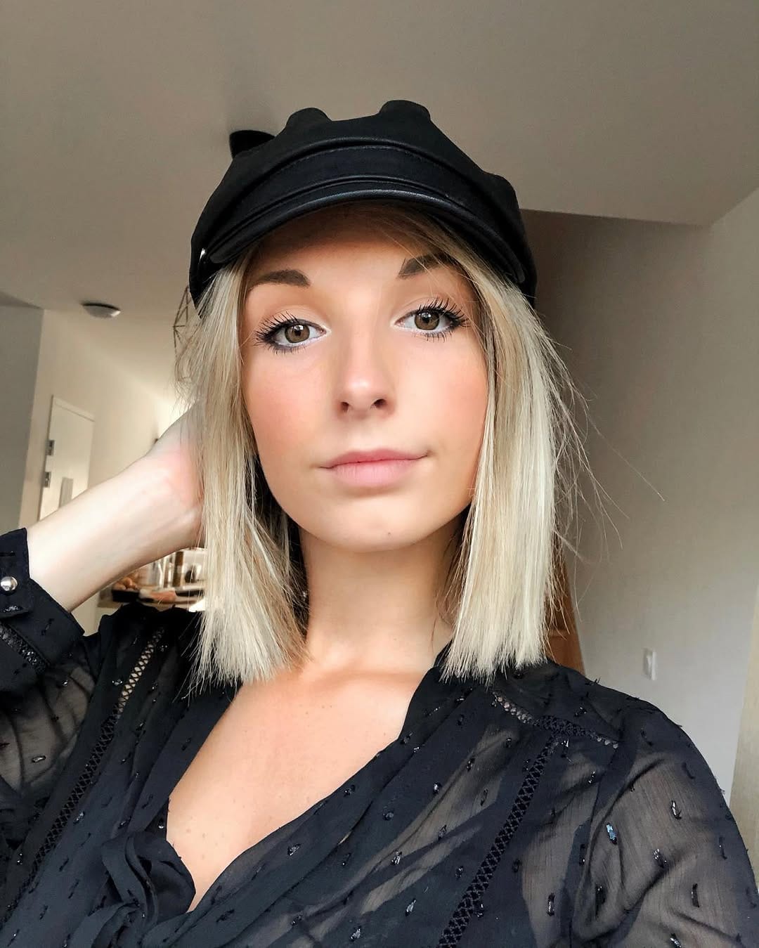 Post 5 by Manon Cailleau on Instagram (image)