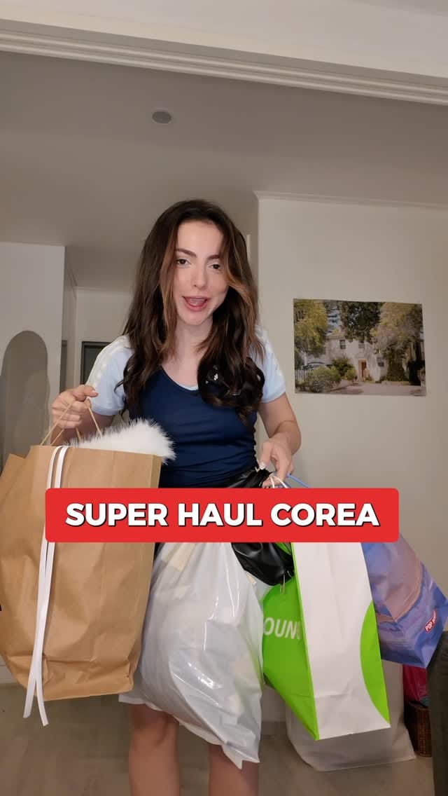 Post 6 by Cande Copello on Instagram (video)