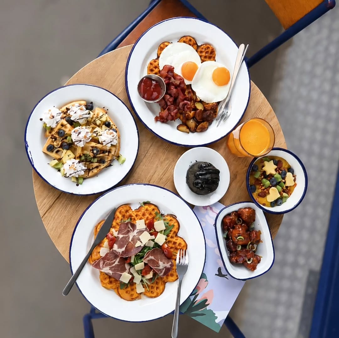 Post 2 by Café Mareva - Brunch lunch coffee 🧇🥑🍳🥓 on Instagram (image)