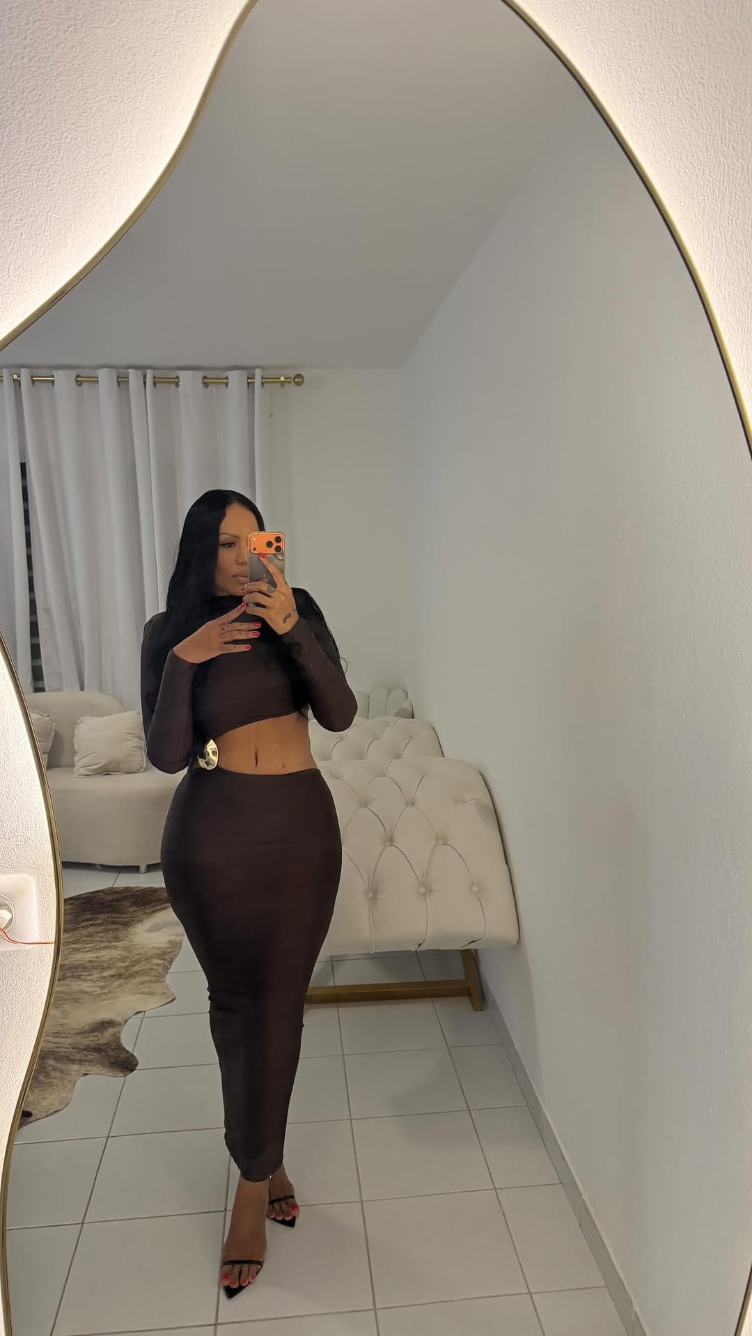 Post 4 by Miranda Natacha on Instagram (video)