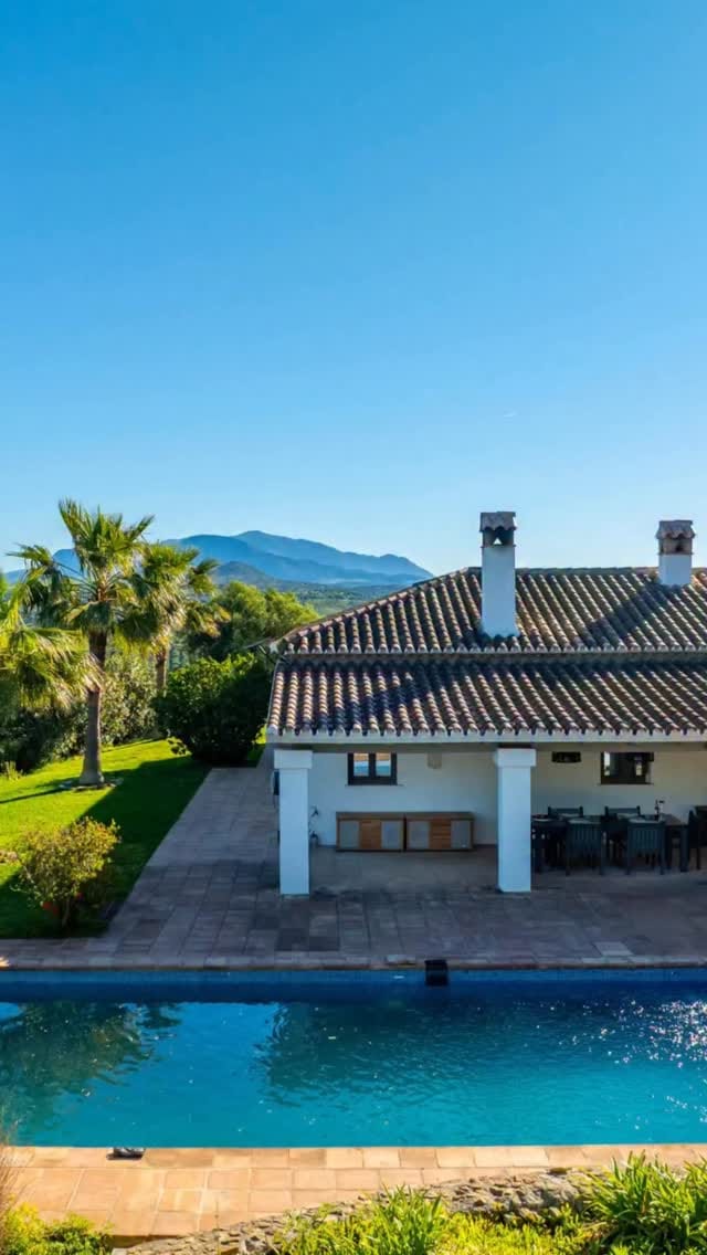 Post 2 by Villas & Fincas Real Estate on Instagram (video)