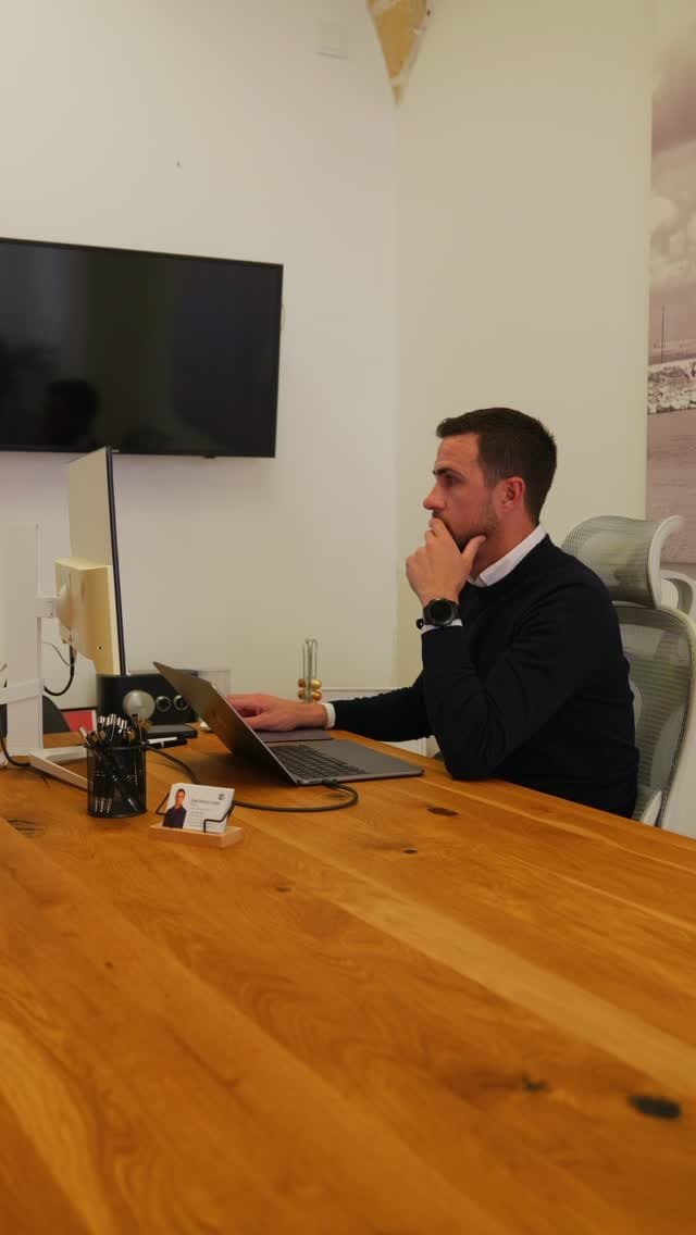 Post 3 by Curro López | Asesor Inmobiliario on Instagram (video)