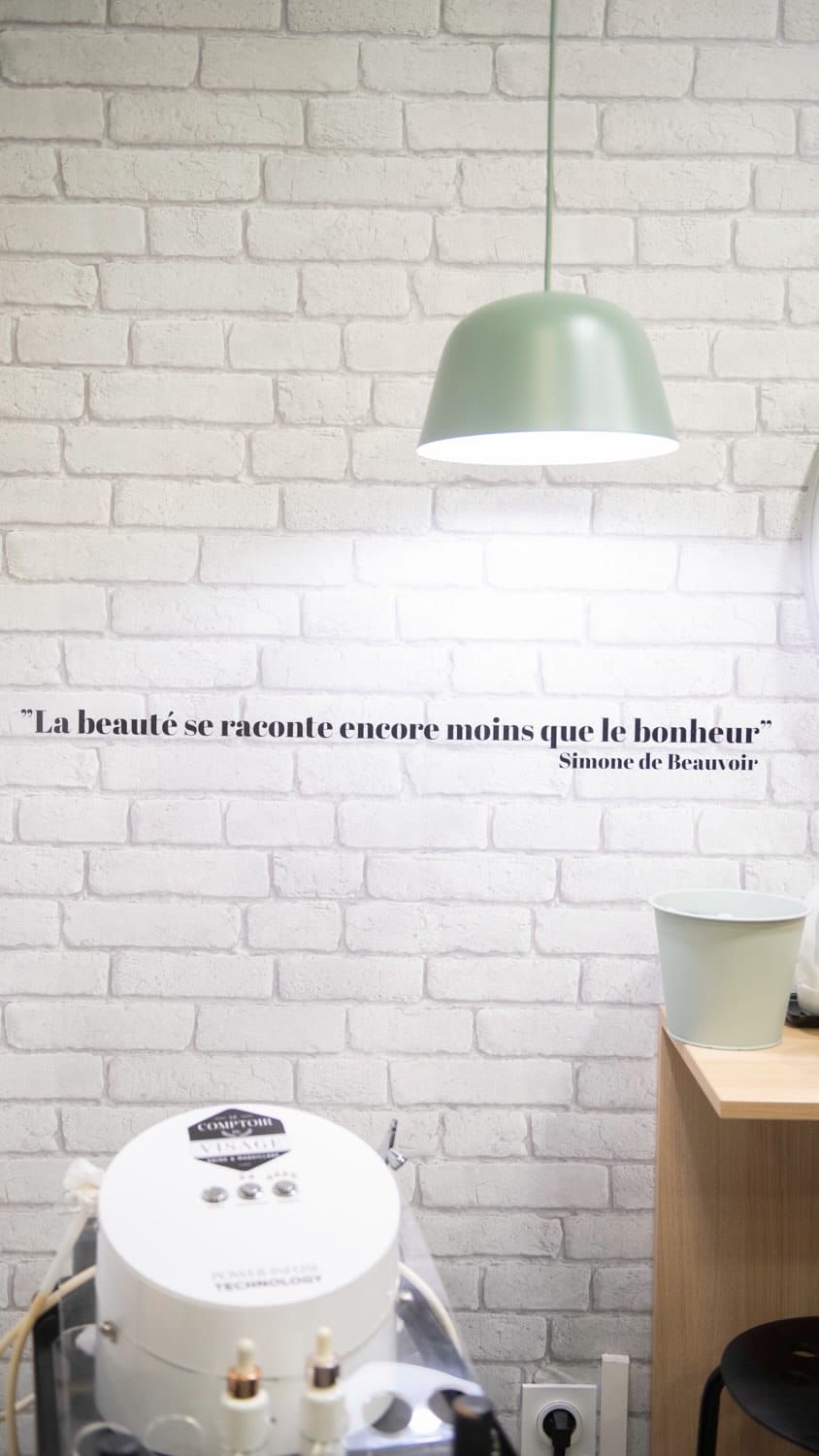 Post 6 by Le Comptoir du Visage on Instagram (video)