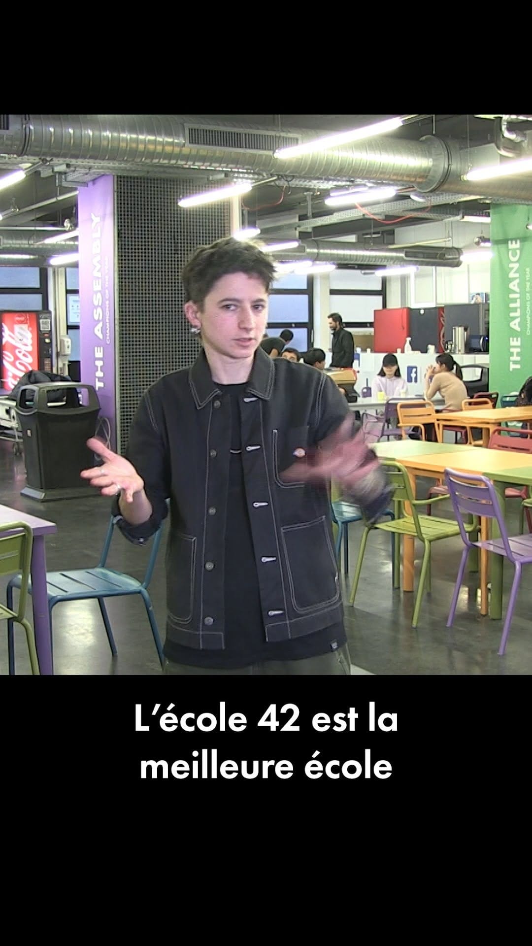 Post 9 by 42 Paris on Instagram (video)