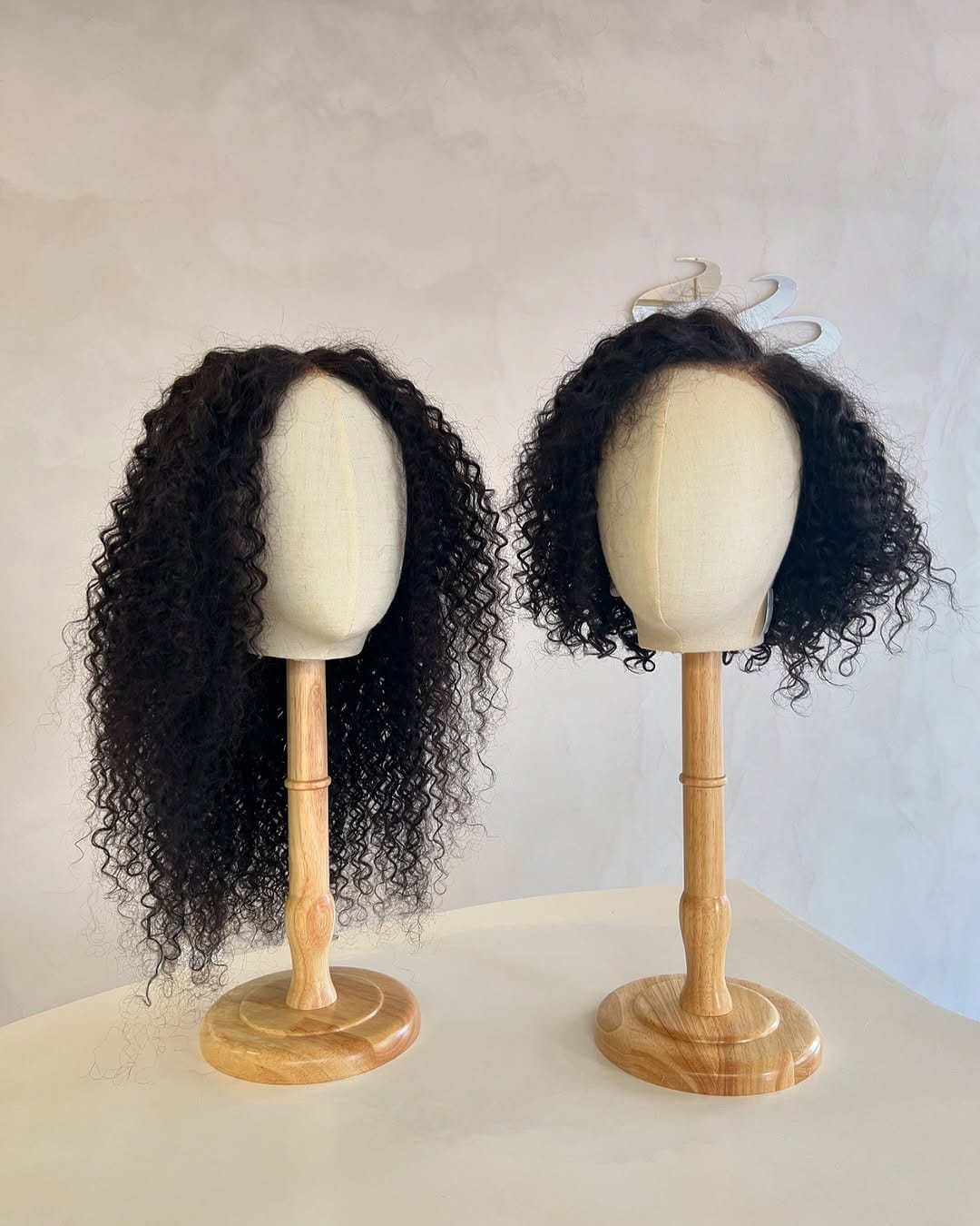 Post 6 by 1ere boutique UNICE HAIR à Paris on Instagram (image)