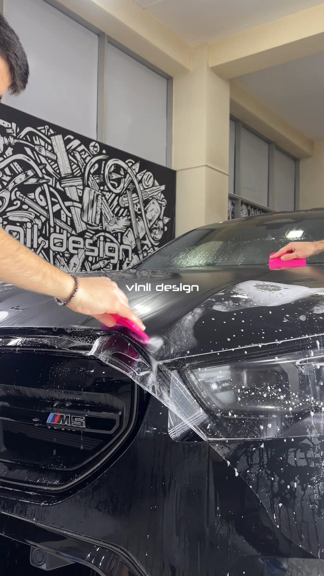 Post 1 by 𝐁𝐚𝐤𝐮 - 𝐃𝐞𝐭𝐚𝐢𝐥𝐢𝐧𝐠 | 𝐕𝐢𝐧𝐲𝐥 | 𝐋𝐥𝐮𝐦𝐚𝐫 | 𝐗𝐩𝐞𝐥 𝐏𝐏𝐅 on Instagram (video)