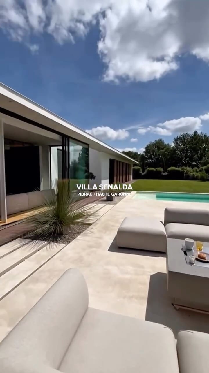 Post 3 by COCOONR 🏖️ Locations de vacances partout en France on Instagram (video)