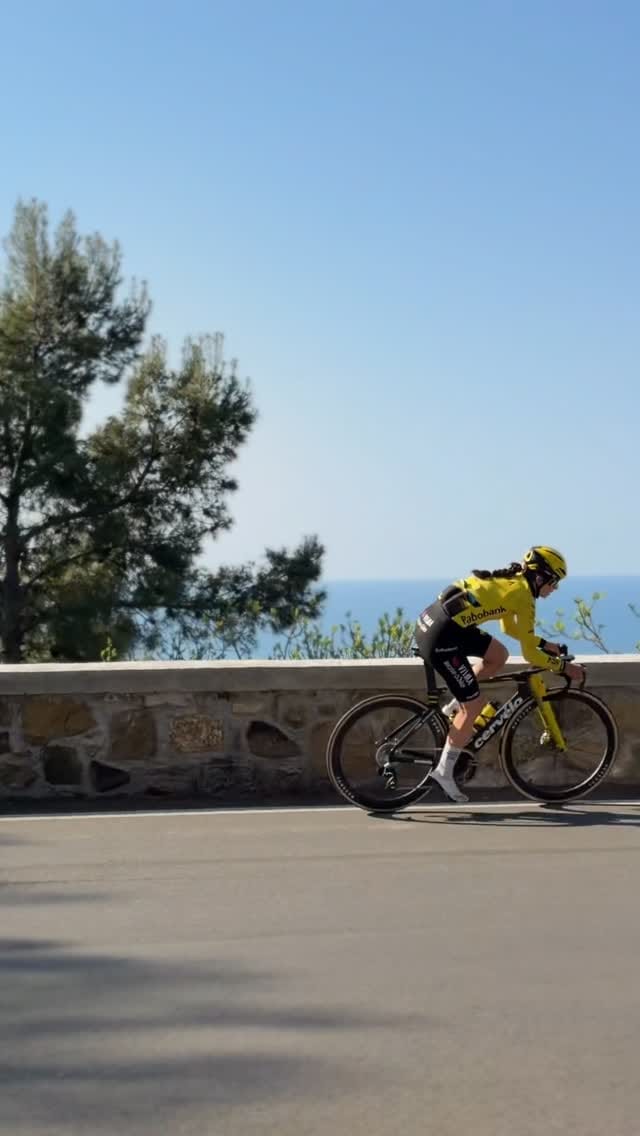 Post 10 by Margaux VIGIÉ on Instagram (video)