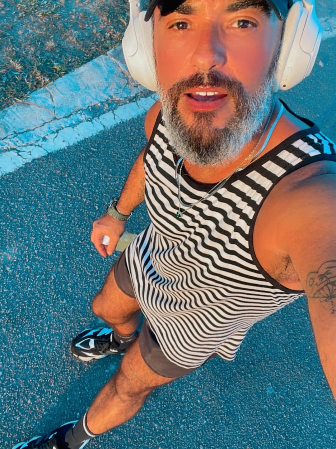 Post 7 by Rhafaell Meireles on Instagram (image)