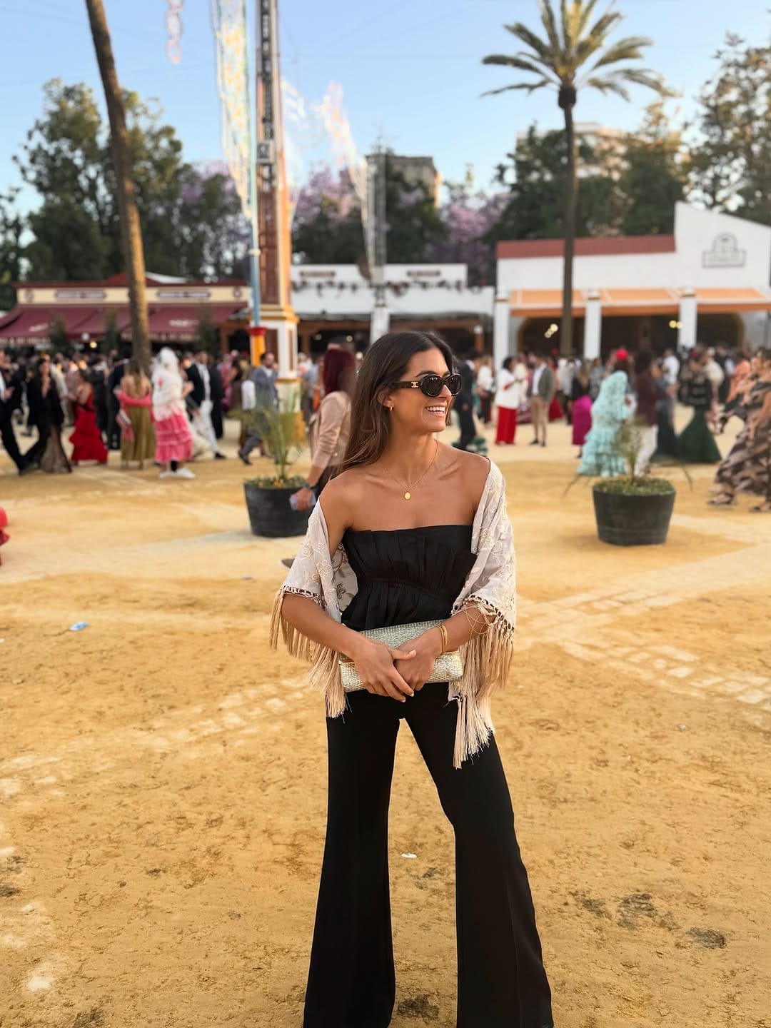 Post 7 by Sara Arrais on Instagram (carousel)
