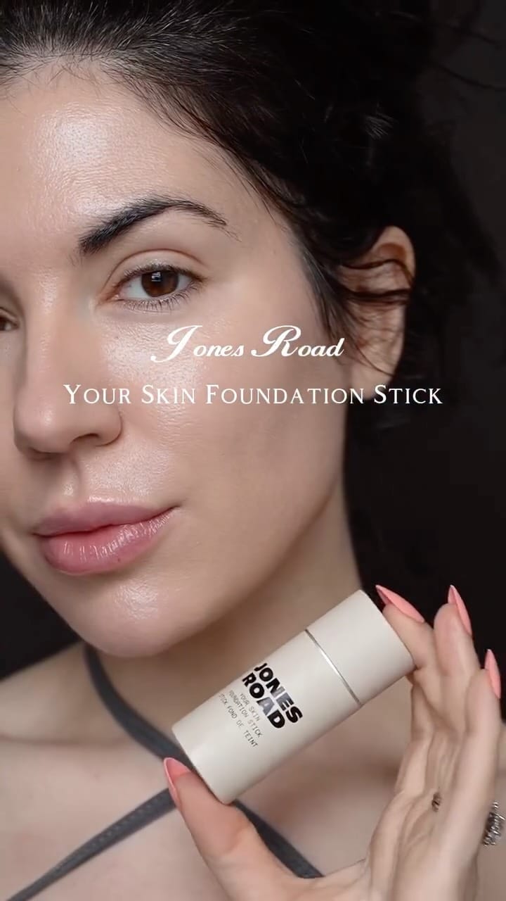 Post 7 by Sophia Claire on Instagram (video)
