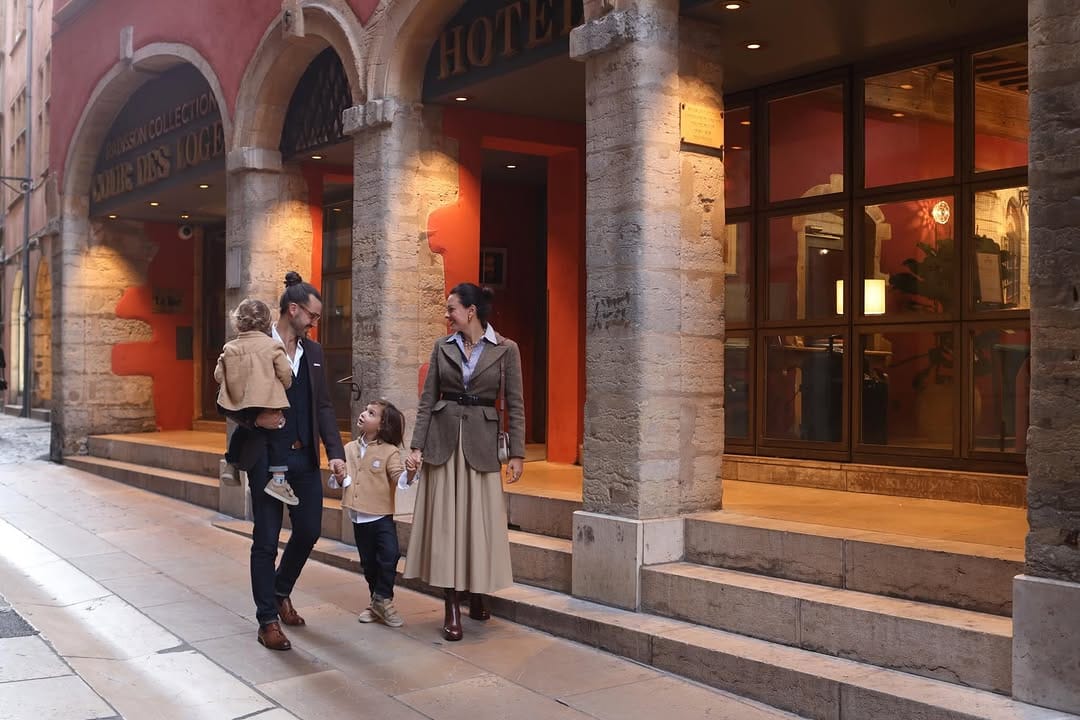 Post 9 by Cour des Loges, A Radisson Collection Hotel on Instagram (carousel)