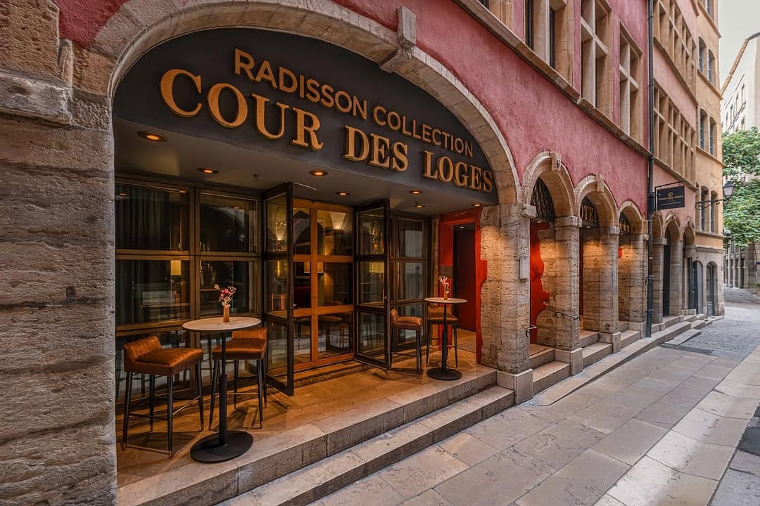 Post 7 by Cour des Loges, A Radisson Collection Hotel on Instagram (carousel)