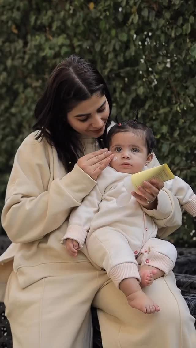 Post 5 by NEUTH Baby on Instagram (video)
