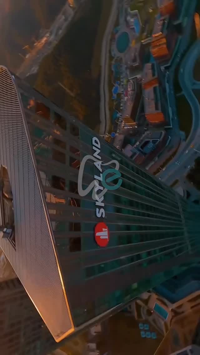 Post 10 by Olfa yahiaoui on Instagram (video)
