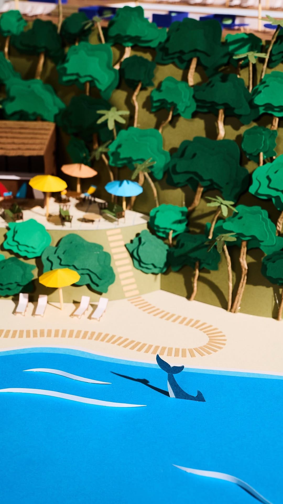 Post 5 by Charlotte Sagory - Paper Artist ✂️ on Instagram (video)