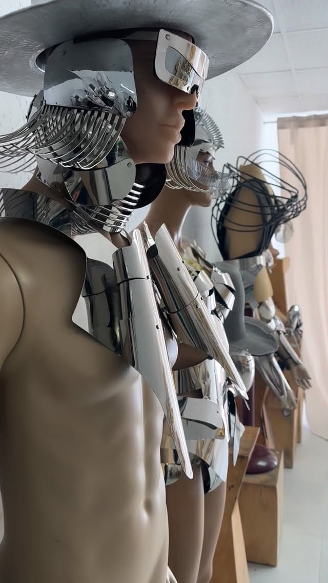 Post 7 by Lily Gatins on Instagram (video)