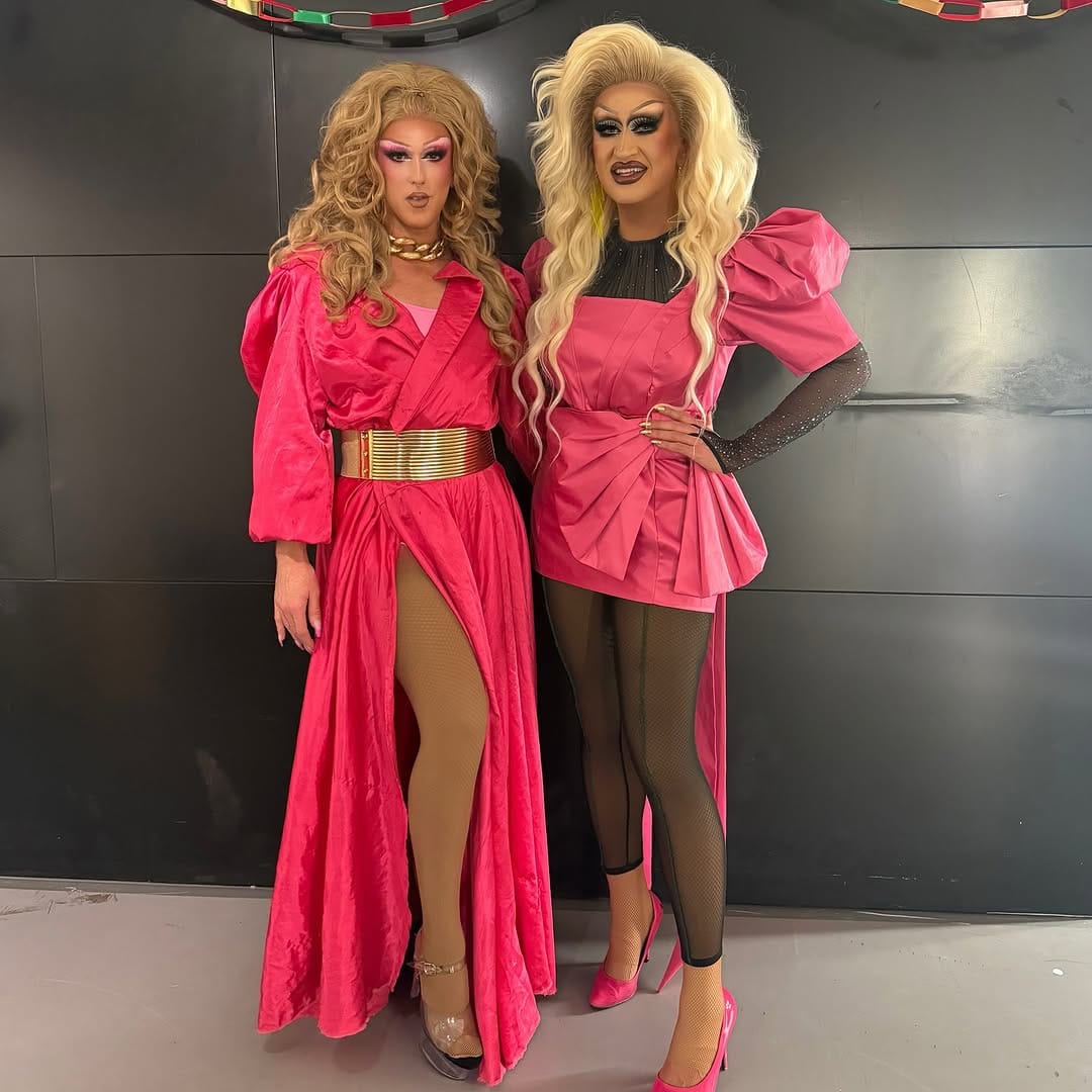 Post 4 by Pixie woo on Instagram (image)