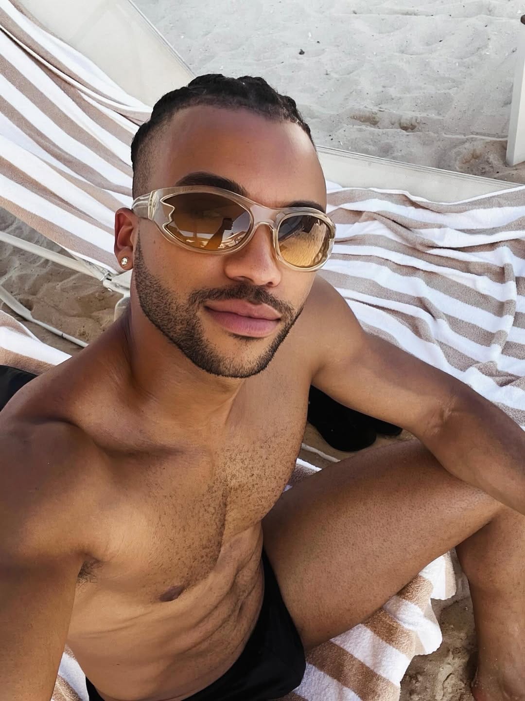 Post 1 by Daniel Dory 🇭🇹🇨🇦 ♈️ on Instagram (carousel)