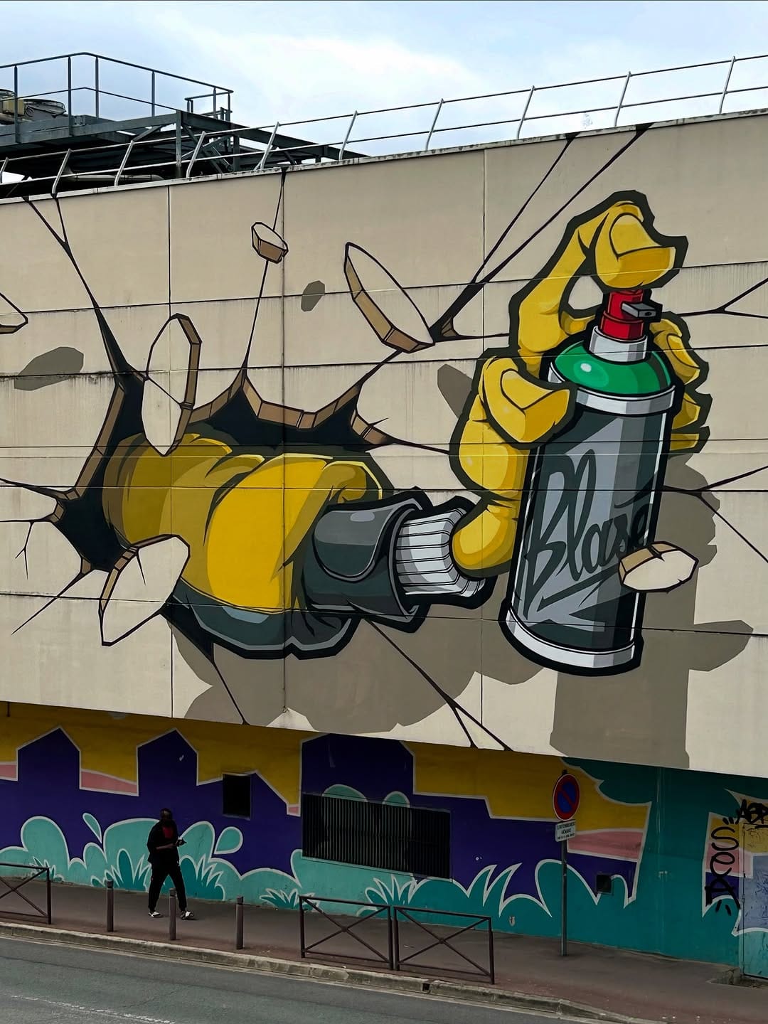 Post 3 by Le Mec Blasé on Instagram (image)