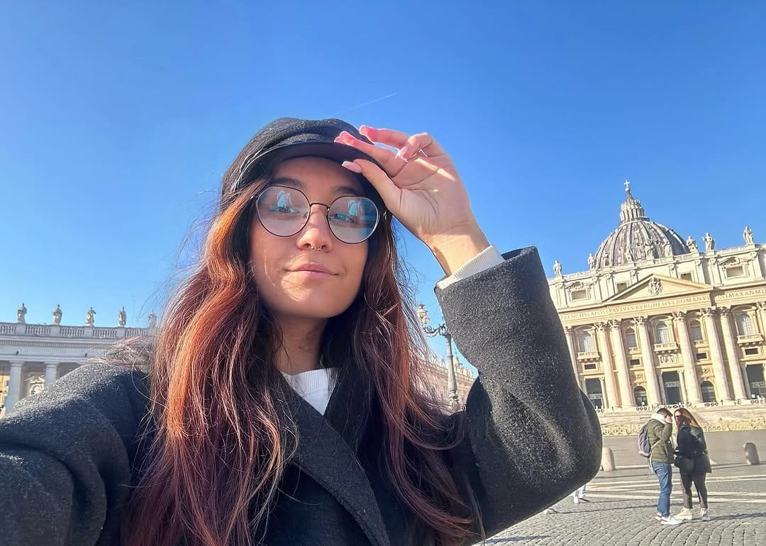 Post 9 by Rina on Instagram (image)