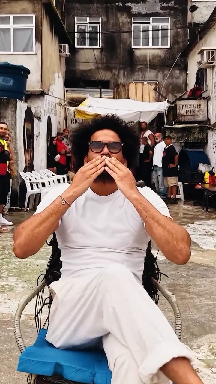 Post 6 by Alexandre Le Strat on Instagram (video)