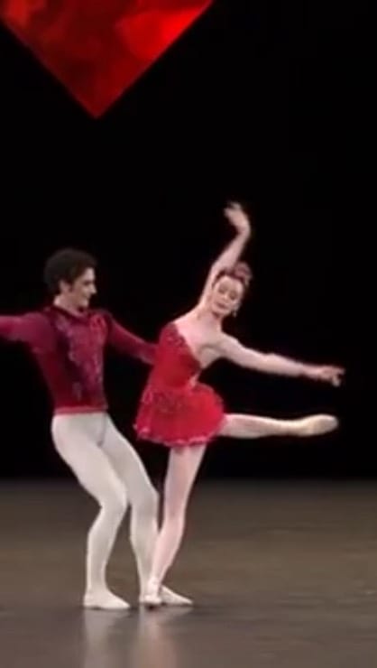 Post 7 by Alessio Carbone on Instagram (video)