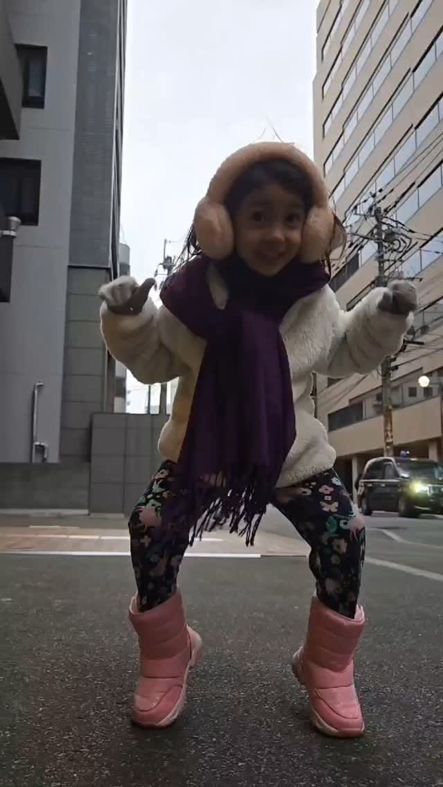 Post 10 by Carmela on Instagram (video)