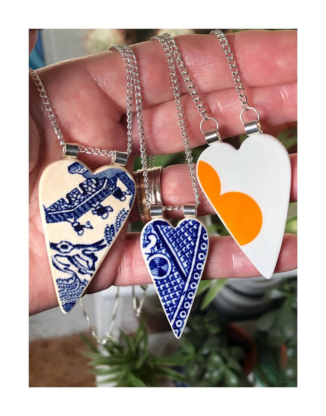 Post 3 by A n j a   Knopf Designs ♻️ Ceramic Jewellery on Instagram (image)
