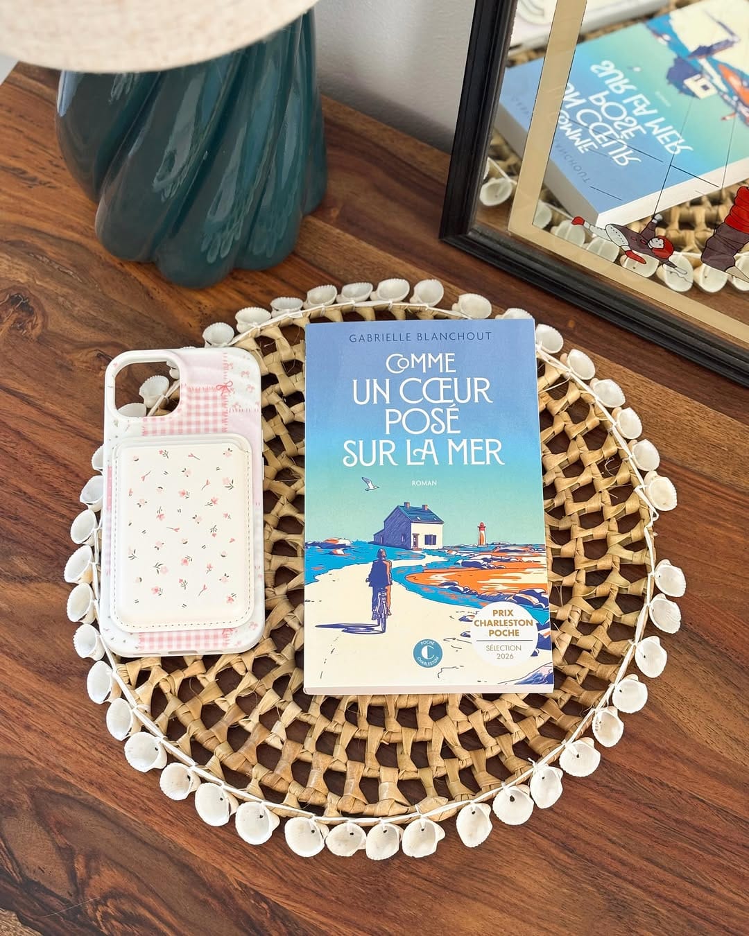 Post 6 by Mélanie Weisse 🤍 on Instagram (carousel)