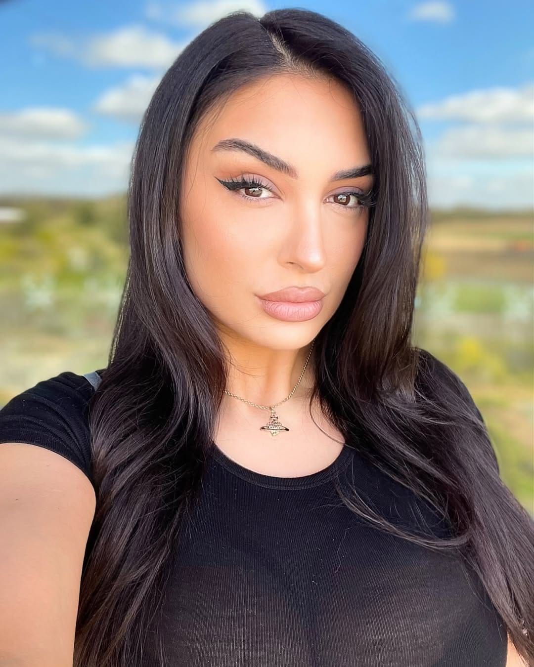 Post 7 by Ipek aka PG 🧿 on Instagram (image)