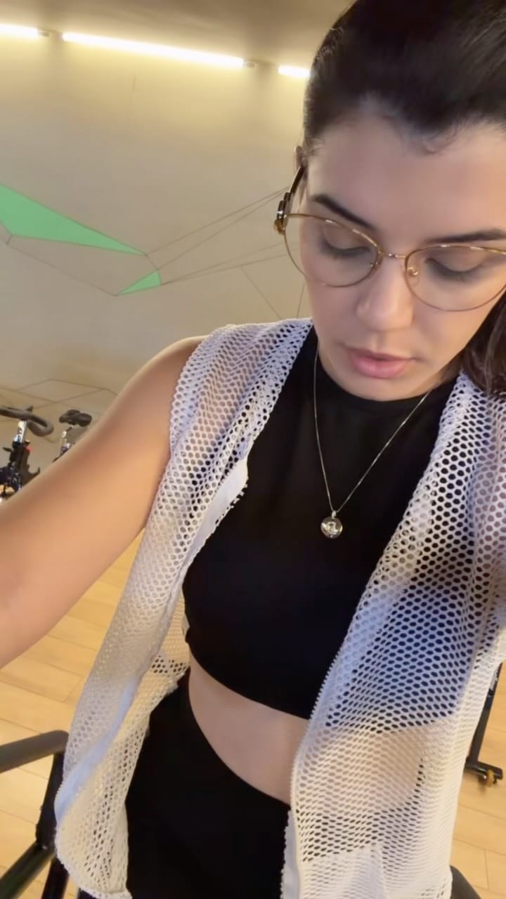 Post 2 by Drielly Correa on Instagram (video)