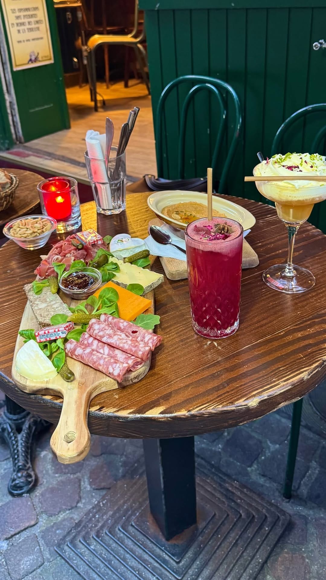 Post 6 by Anaïs – Bons plans food & city life on Instagram (video)