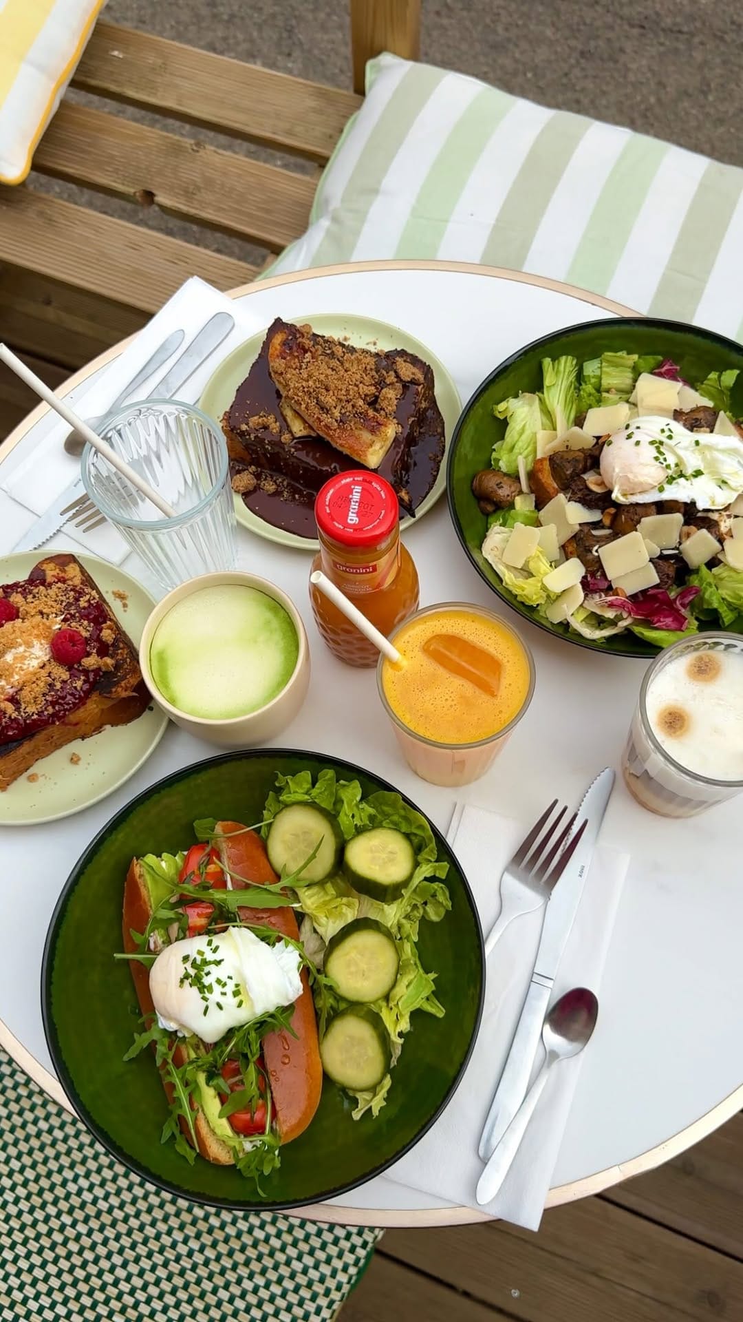 Post 7 by Anaïs – Bons plans food & city life on Instagram (video)