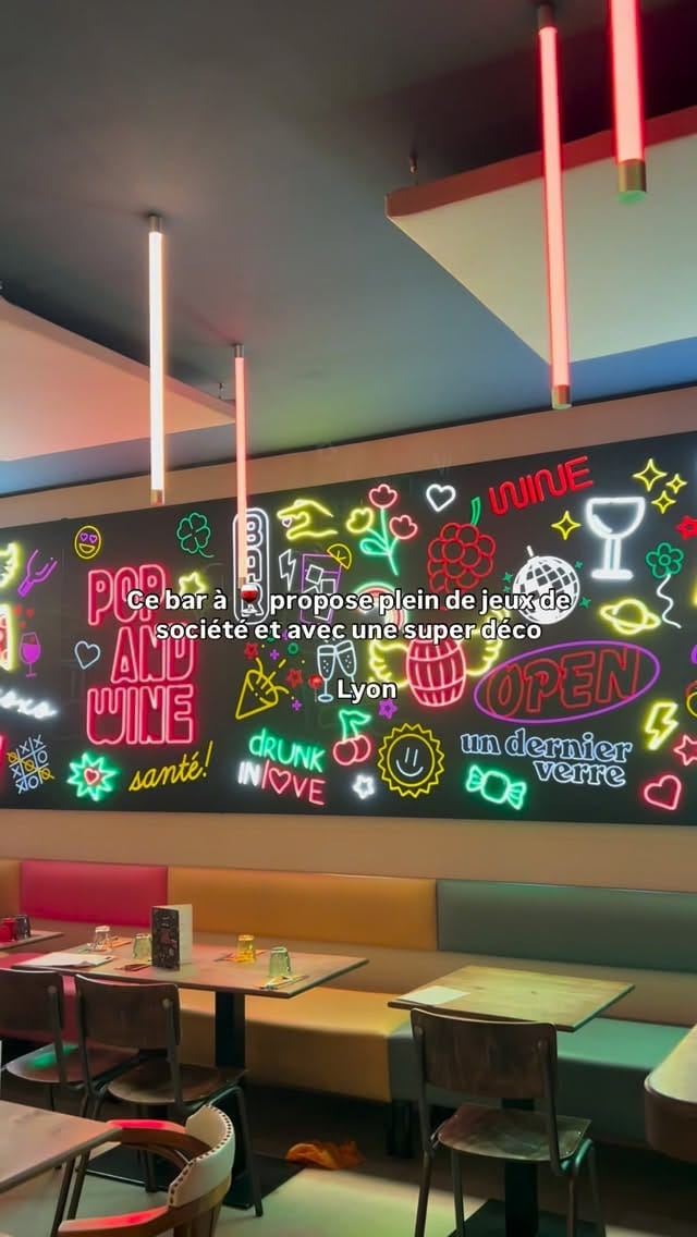Post 8 by Anna Loves Food - Tastes of Lyon - Guide Touristique Culinaire on Instagram (video)