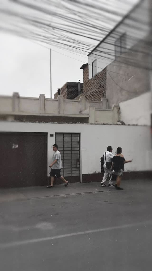 Post 2 by Philippe on Instagram (video)