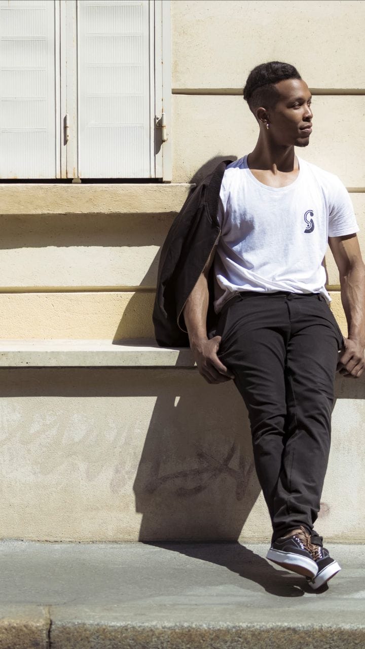 Post 1 by Eric Yacinthe Glissant on Instagram (video)
