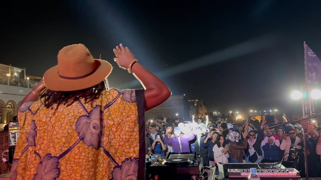 Post 10 by Dj Miss Mak | Dj & Events on Instagram (video)