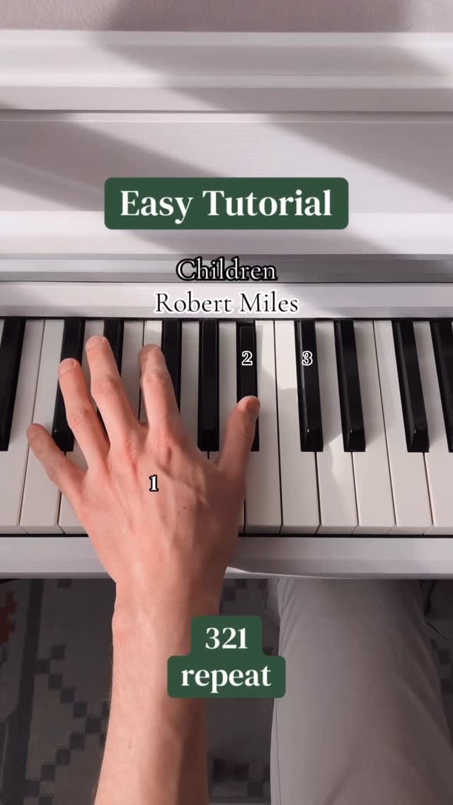 Post 8 by Benjamin Soudan on Instagram (video)