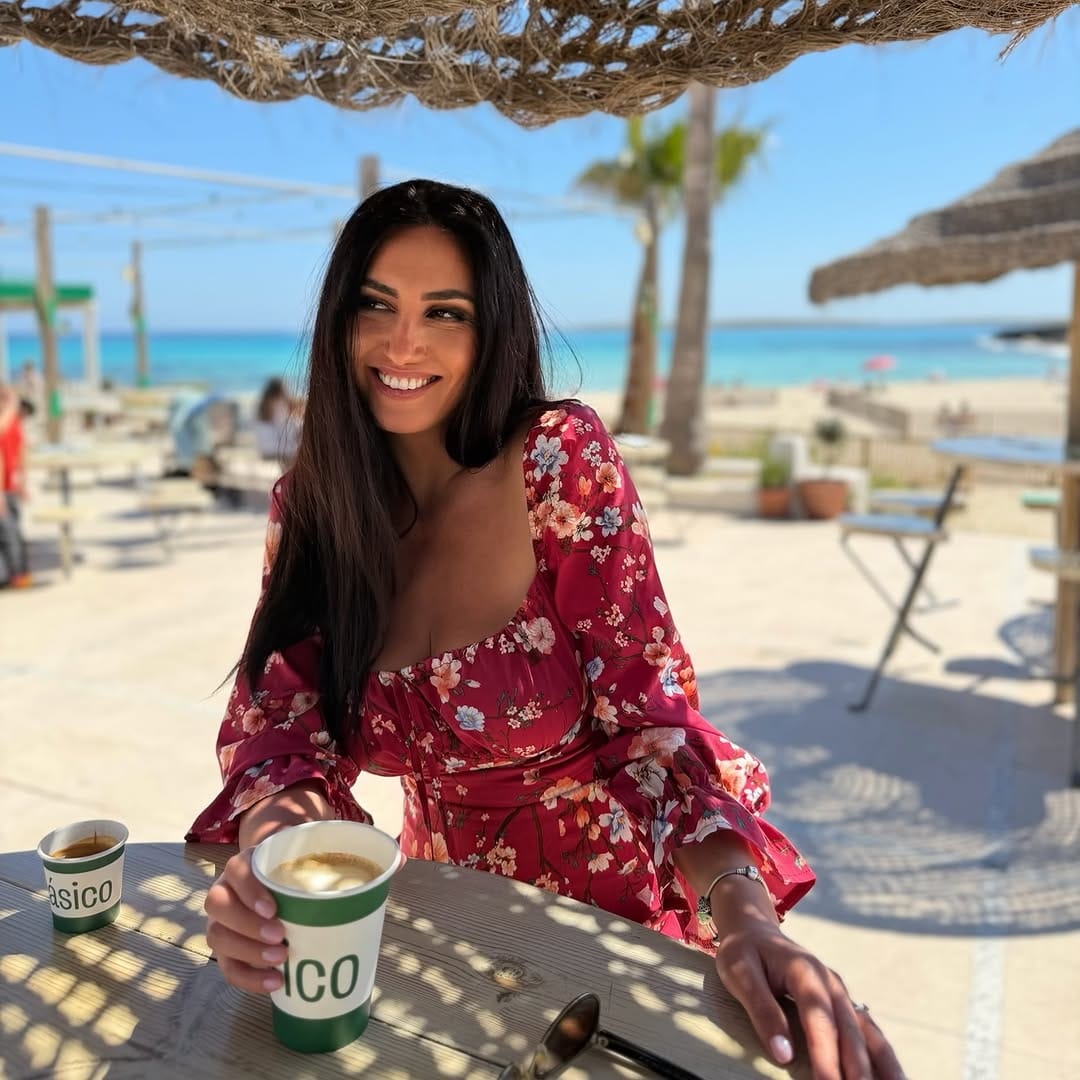 Post 1 by Nada Lazic on Instagram (image)