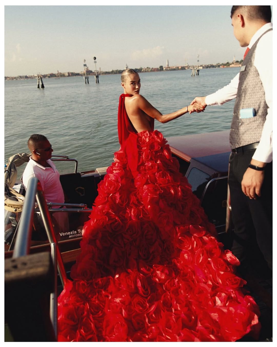Post 6 by Desiree Di Bella fashion photographer on Instagram (carousel)