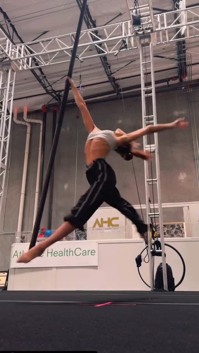 Post 7 by Brazilian Body Fitness Bali on Instagram (video)