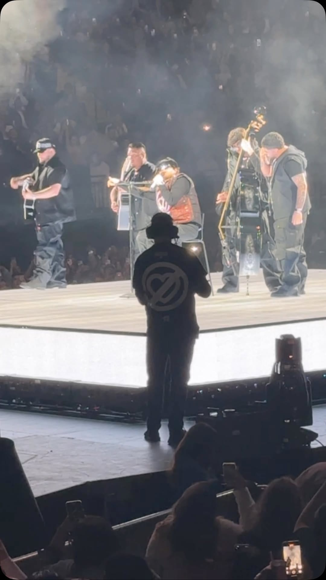 Post 4 by J Val on Instagram (video)