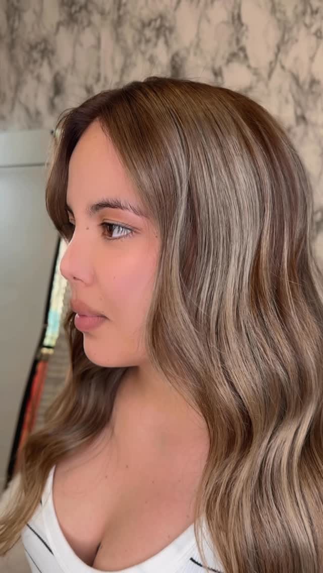 Post 7 by Emilys Beauty Salon on Instagram (video)