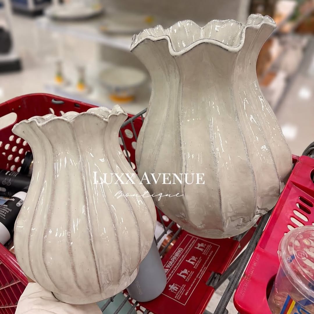 Post 8 by Luxx Avenue Boutique on Instagram (carousel)