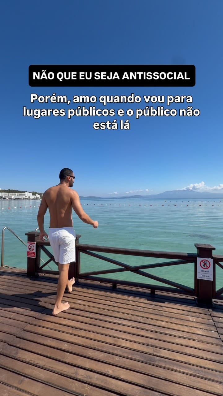 Post 3 by Paixão Por Viajar on Instagram (video)