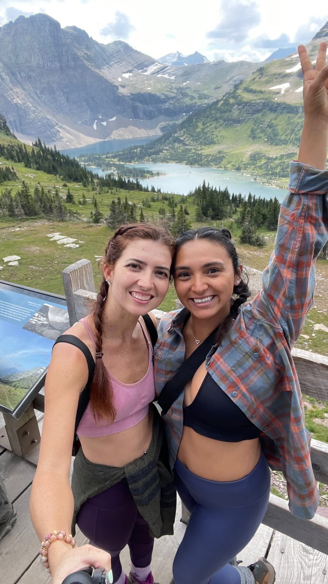 Post 2 by Stephanie Cottas on Instagram (video)